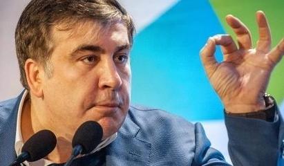 Саакашвили ответил лишившему его украинского гражданства Порошенко