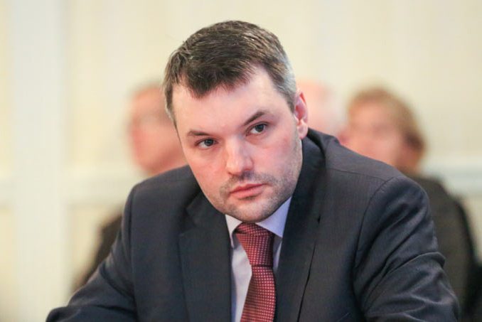 Солонников: Кэмерон поступил как честный политик