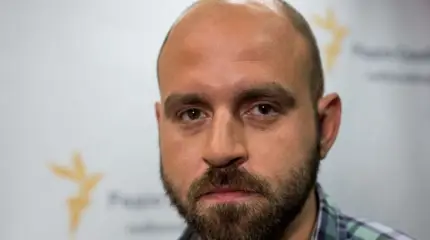 «Жёлто-голубизм» не пройдёт: русофоб Казарин из Киева признал потерю Крыма