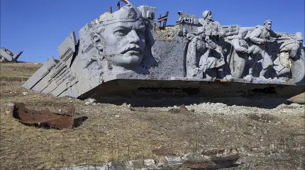 Русских можно победить, если запретить русские песни...