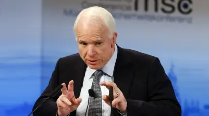 Курсы по агрессии от США: Маккейн готовит Прибалтику к войне с РФ