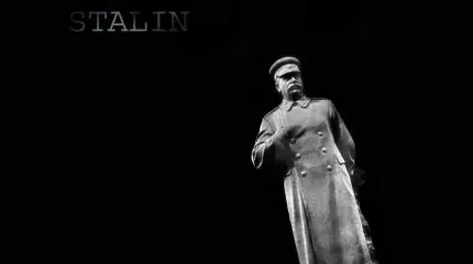 И Сталин великий нам путь озарил