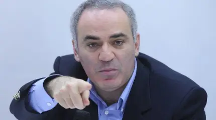 «Многоходовочка Каспарова»: Навальный «спасет» Путина