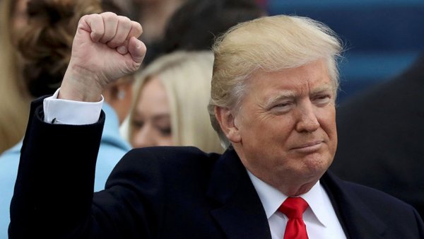 Трамп закрывает Америку