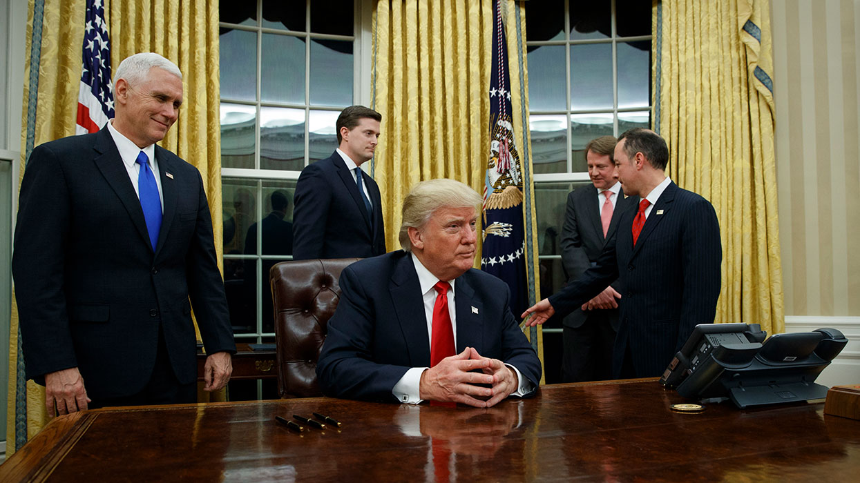 Трамп объявляет войну