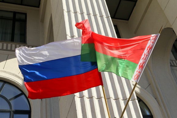 Кто в Беларуси создает из России врага