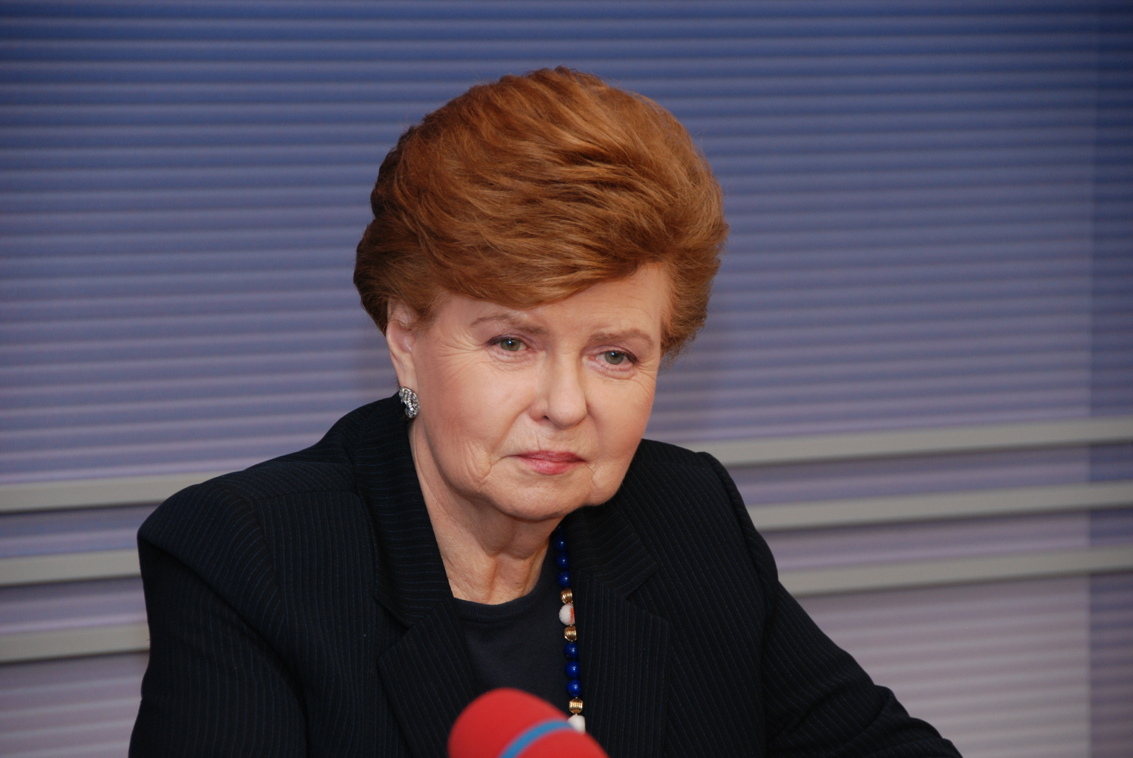 Рука кремля «отобрала» у Вике-Фрейберги люксовую могилу