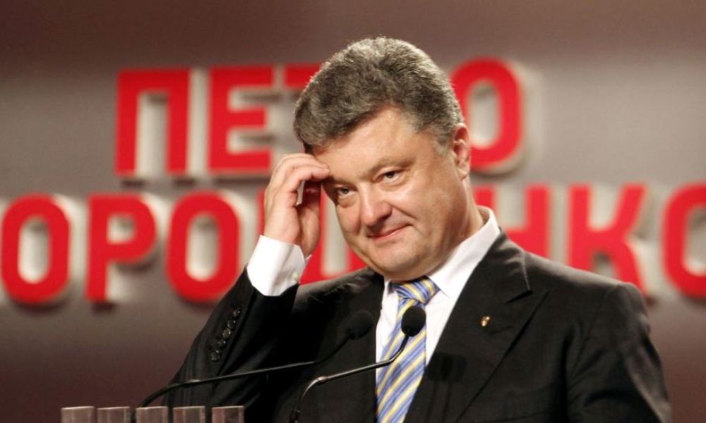 Порошенко: как одновременно поздравить США и напомнить про обещания
