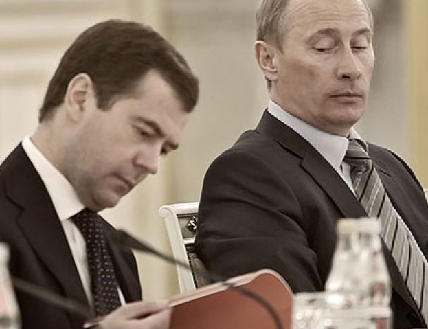Путина включили в систему сдержек и противовесов? Но кто мог это сделать?