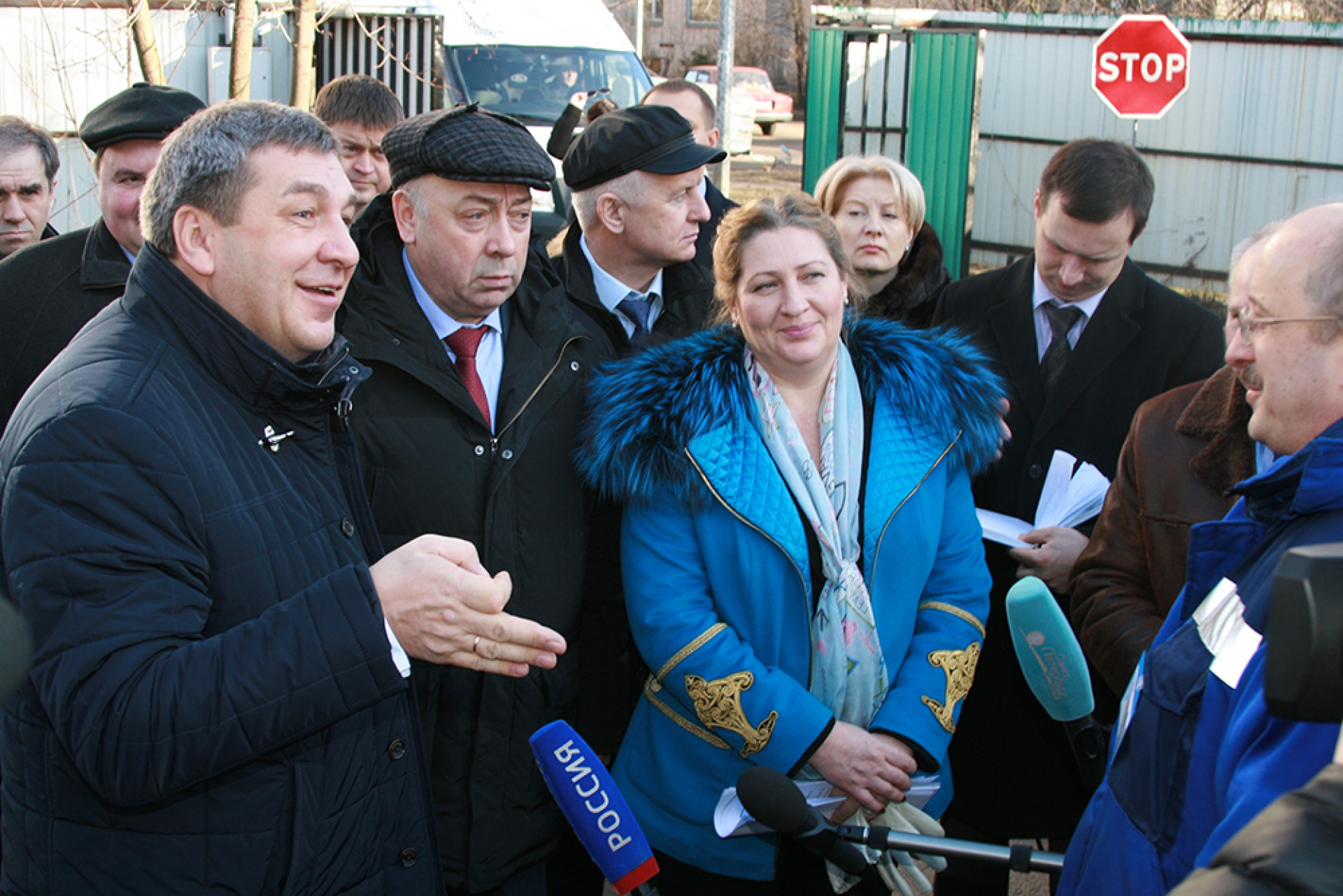 Чего стоит слово Албина?
