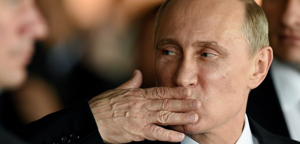 Литовские СМИ в ужасе: наши поляки и русские обожают президента Путина