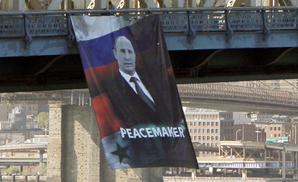 Bloomberg: Путин завоевывает американские сердца