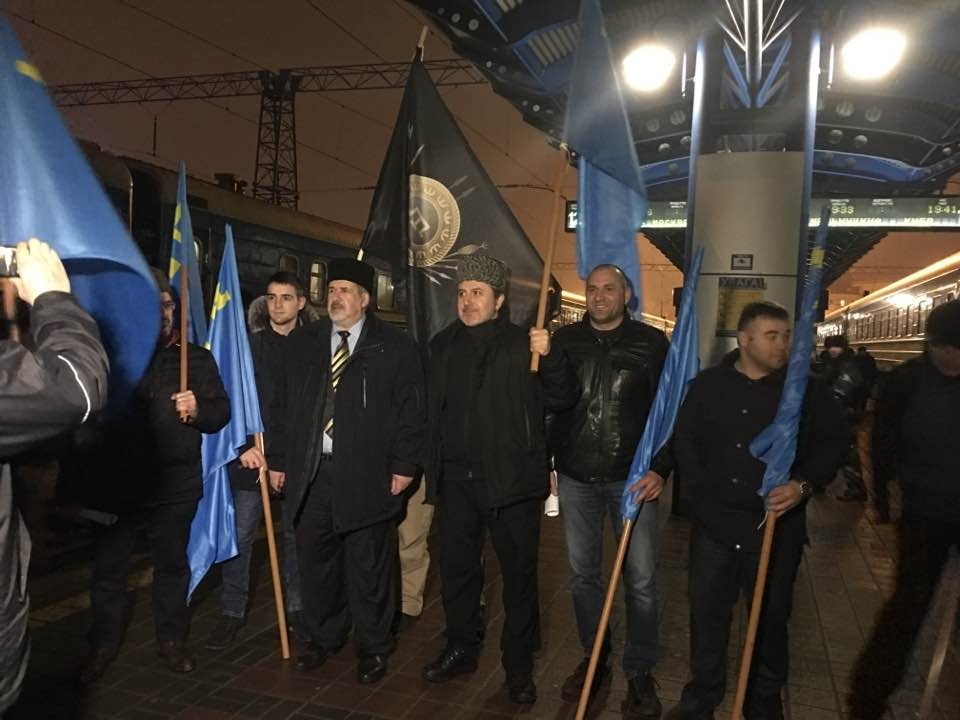 Истерия меджлиса на границе с Крымом: исламисты грозят местью