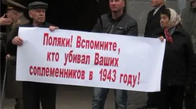 Овсяная каша хвалилась, будто с коровьим маслом родилась