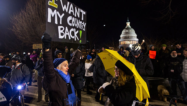 Битва за Америку: "хозяева мира" против Трампа