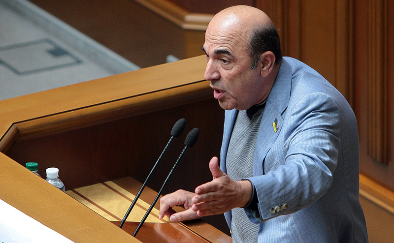Рабинович: Украинской власти выгодна война в Донбассе