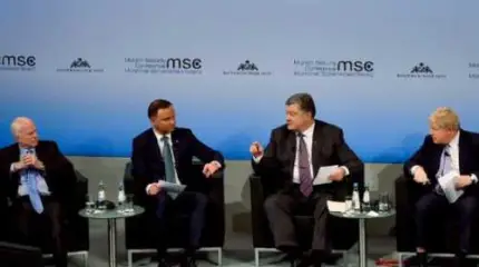 Скоморохи Мюнхена. Эту не узнали, тех не услышали
