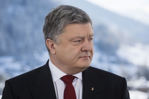 Ночной разговор Трампа с Порошенко: Две версии и последствия