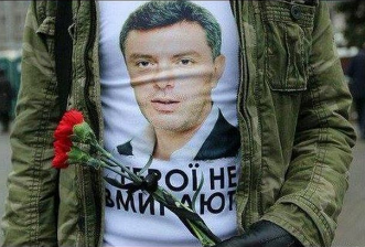 Герои гибнут на посту, а не с шалавами на мосту