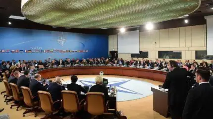 Забираю у бедных, оставляю себе