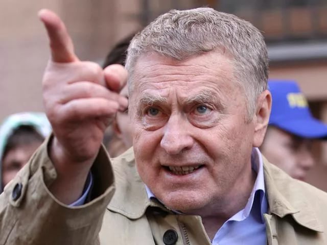 Жириновский: нужно «долбануть» по Киеву