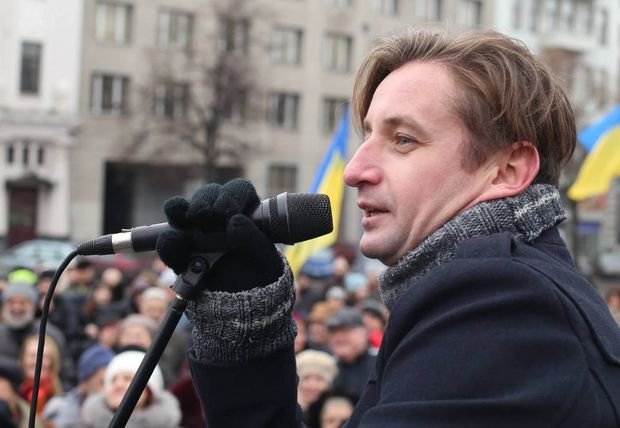 Беларусь разрешила остаться в стране украинскому писателю Жадану