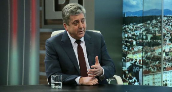Георгий Пырванов призывал властей Болгарии повернуться к Москве