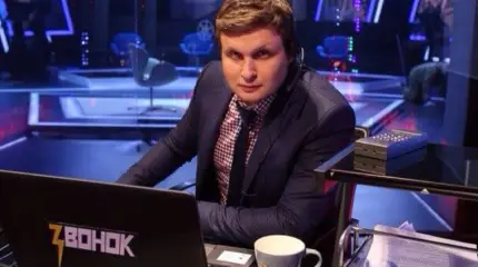«Лексус» порекомендовал Столтенбергу разжаловать пресс-секретаря в кухарки