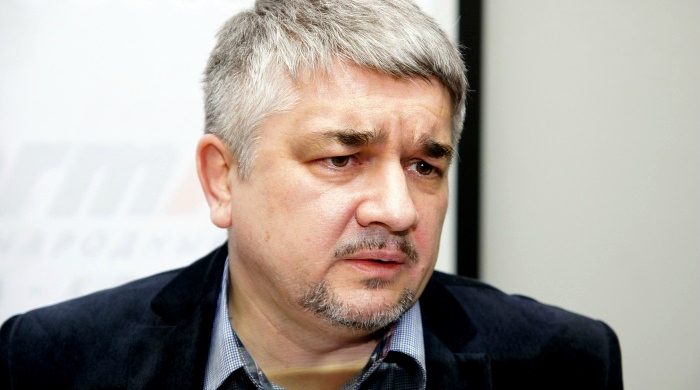 Ростислав Ищенко об Украине: «В США уже обсуждают как убрать Порошенко»