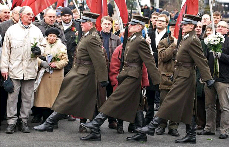 Латышские эсэсовцы: 65 лет национальной шизофрении