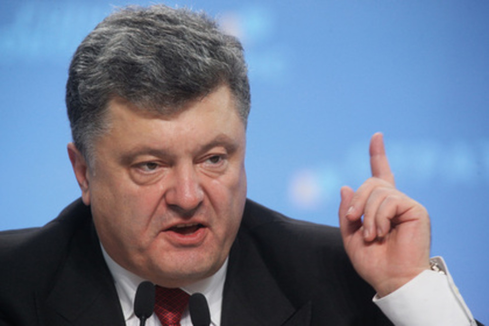 Порошенко рвет и мечет на СНБО