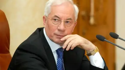 Азаров об инциденте в Раде: Беда пришла в Украину