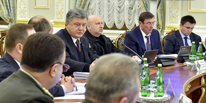 Порошенко от свержения отделяло полчаса