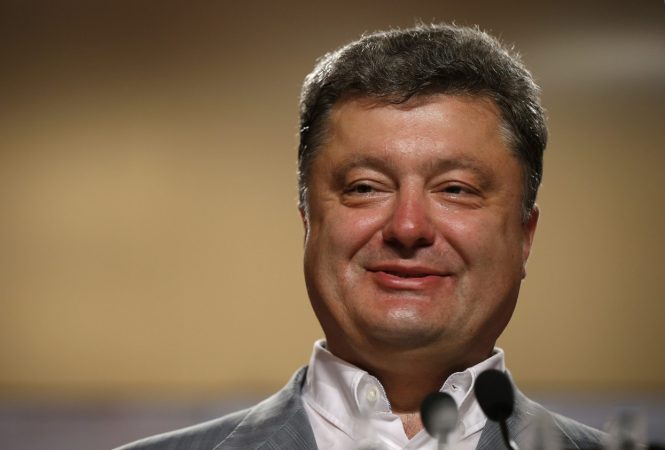 Пьяный Порошенко оконфузился в ходе визита на Харьковский тракторный завод