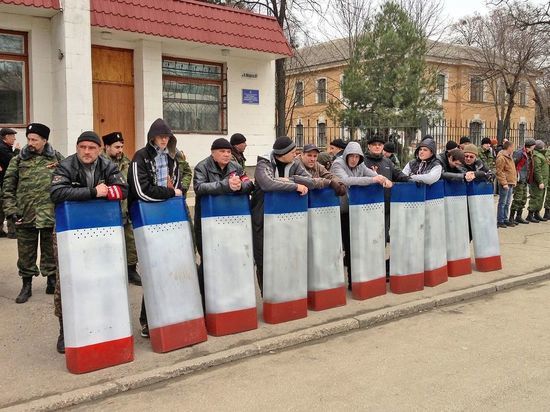 Крым отмечает три года в составе России: недовольство растет