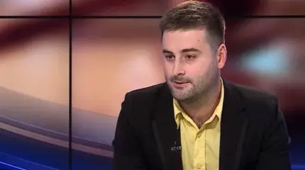 Кирилл Молчанов: Властям Украины сейчас выгодно вообще забыть про Крым