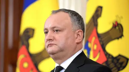 Троянский Додон: его совместная с Плахотнюком реформа — против России