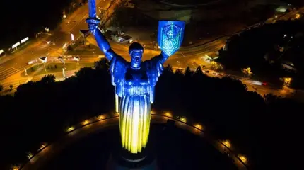 Мрак киевских улиц: Нацист, террорист, пациент со справкой