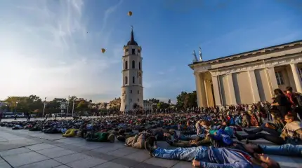 Литва сводит счеты с жизнью