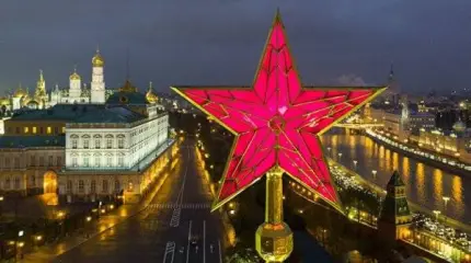 Страна-бензоколонка атакует: Moody's теперь работает на Россию