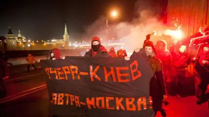 "Правый сектор" грозит взорвать Москву: У нас есть подготовленные скинхеды
