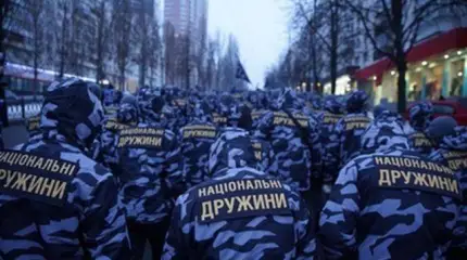 Украина: «Национальные дружины» - мы здесь власть