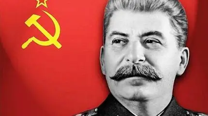 Почему россияне поссорились из-за Сталина