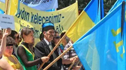 Украинские националисты крымско-татарским — не товарищи