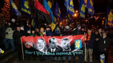 Почему на улицах Незалежной вновь начали вспоминать Бандеру и Шухевича