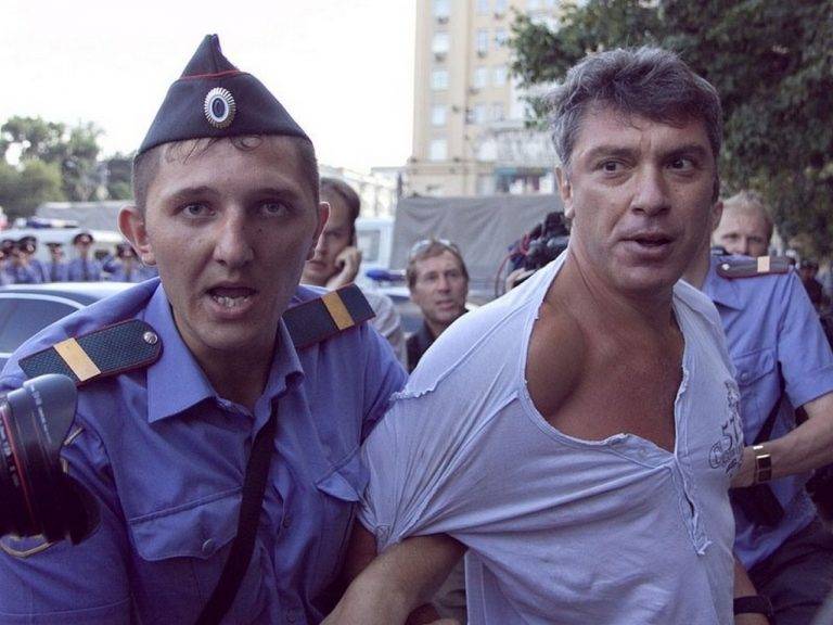 Александр Роджерс: Что надо знать об оппозиционере Немцове