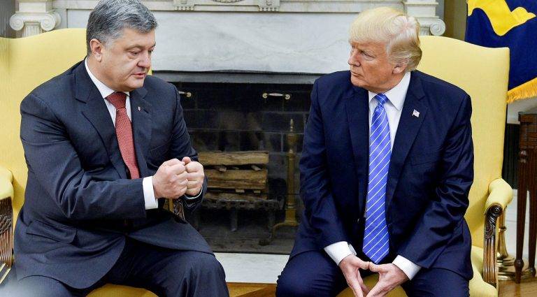 Получится ли у Порошенко обдурить Вашингтон?