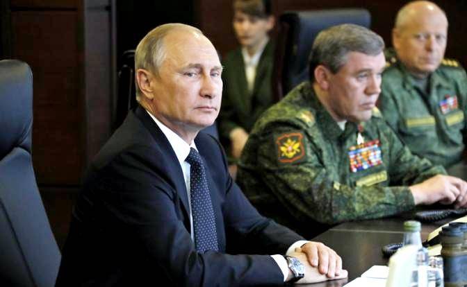 Либералы испугались сильной России