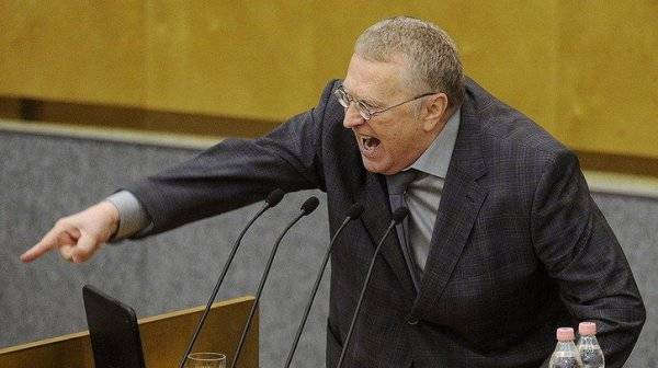 Жириновский – Волкеру: Ополченцы дойдут до Киева, эвакуируйте посольство