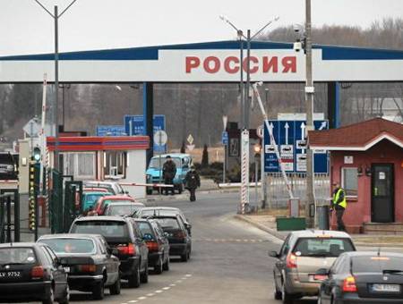 Опасный шаг Киева: как три миллиона украинцев могут стать гражданами России